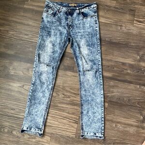 Brooklyn Laundry Premium Acid Wash denim